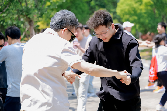 拉伸4.jpg